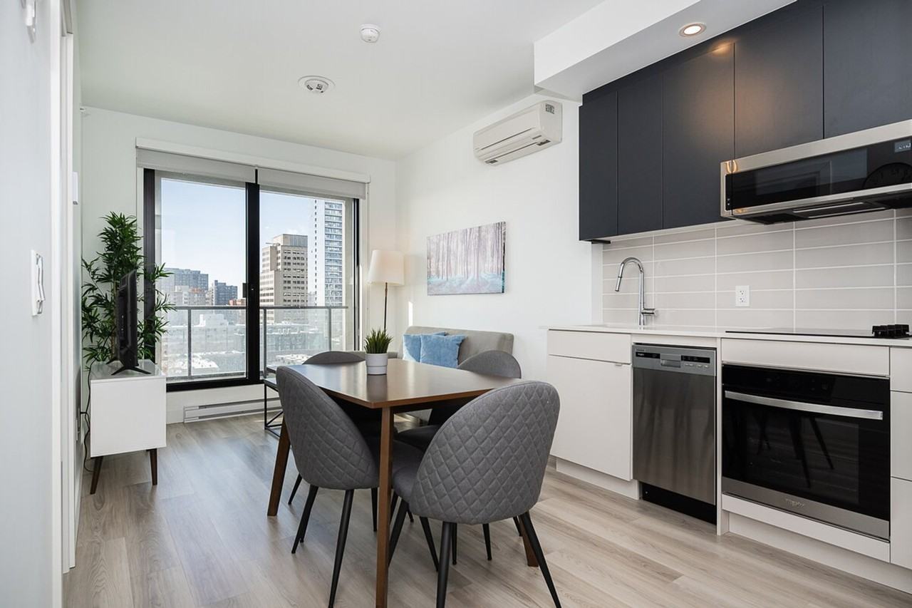 1000 Av Des Canadiens-De-Montréal #1261826P - Photo 3 of 44