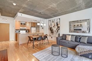 1102 Rue De Bleury - Photo 1 of 1