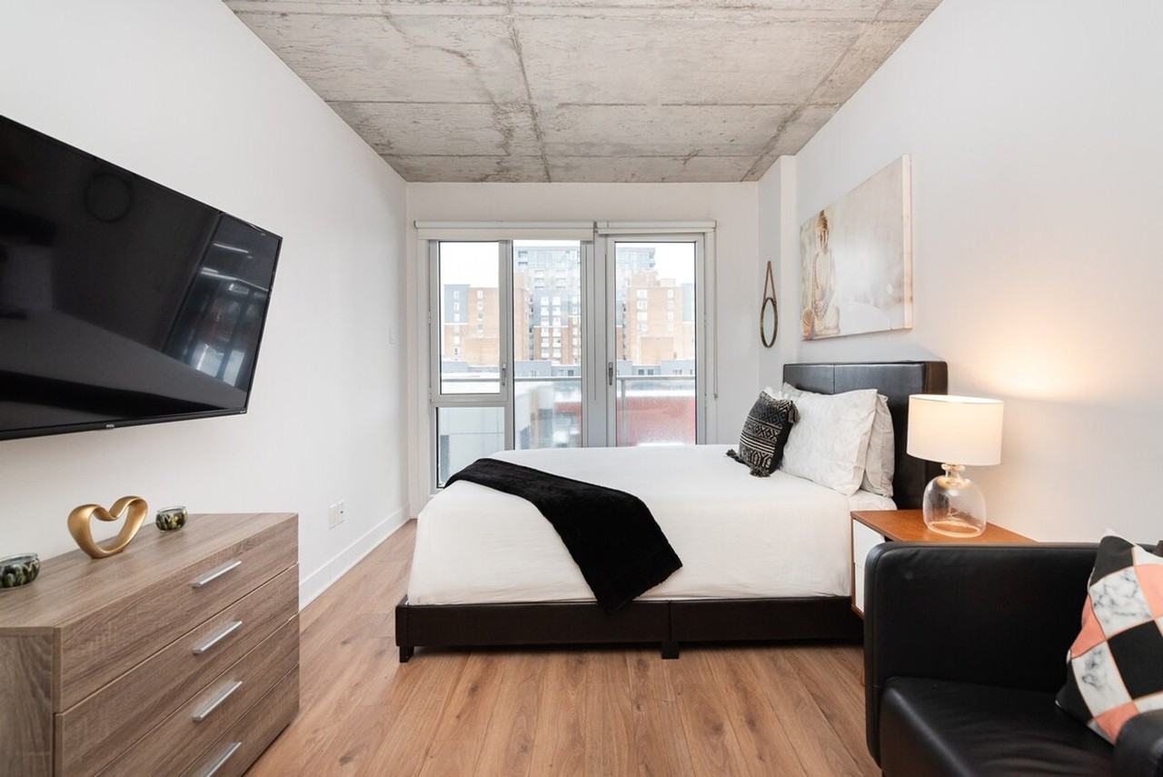 1227 Av De L'Hôtel-De-Ville #1261803P - Photo 6 of 17