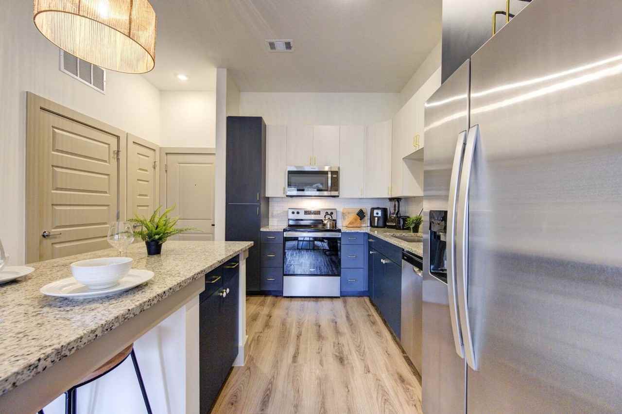 18210 Park Row Dr #1380764P - Photo 4 of 50