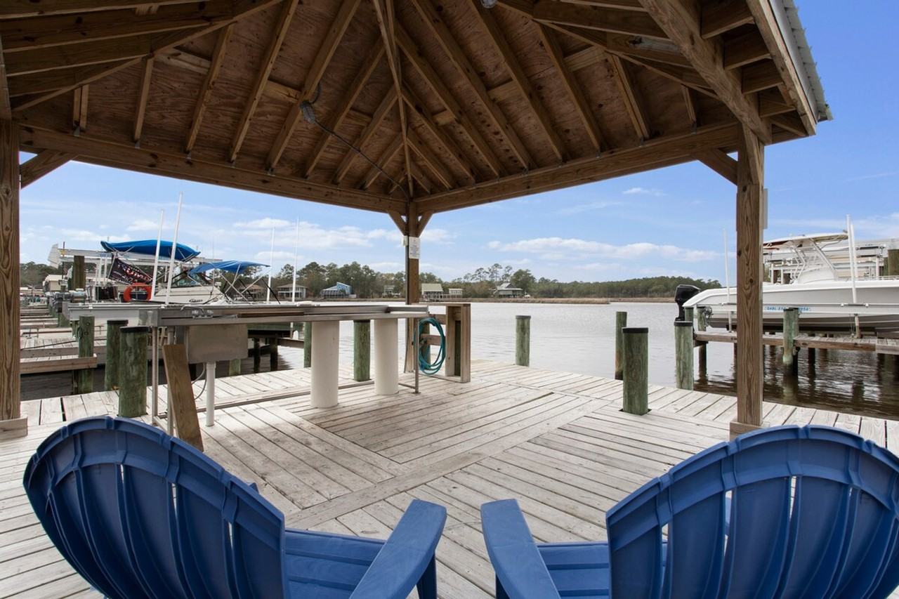 2421 Beachview Dr #1513211P - Photo 6 of 35