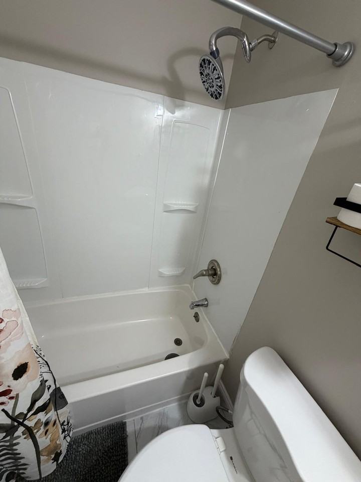 6913 Etzel Ave #1496954P - Photo 2 of 16