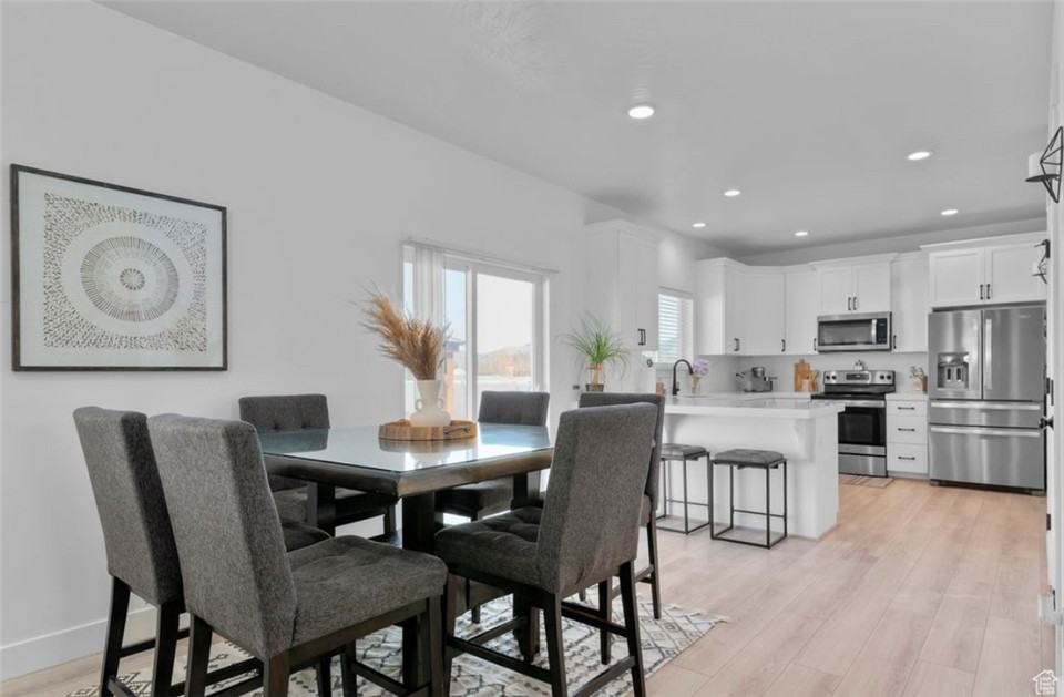 1165 E Bell Buoy Way - Photo 4 of 24