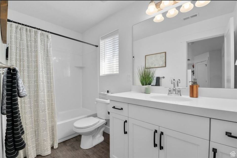 1165 E Bell Buoy Way - Photo 6 of 24