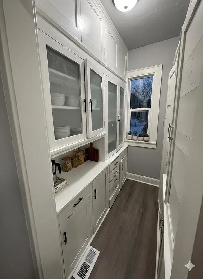 2707 West Highland Boulevard #2707/2709 - Photo 4 of 14