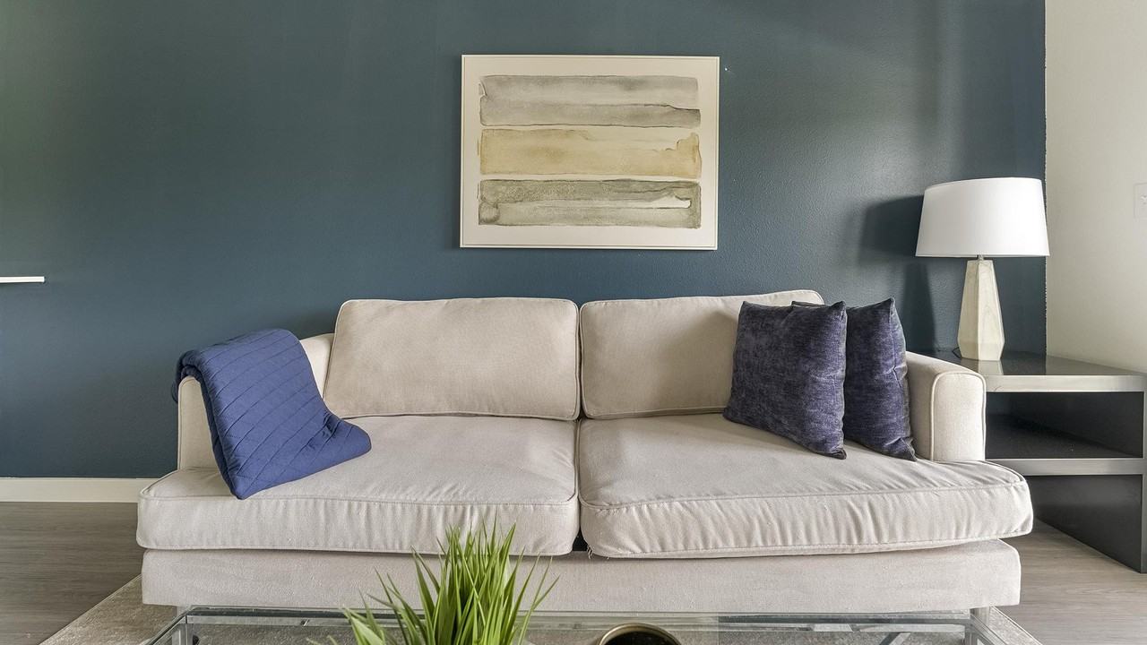 7301 Lake Bank Lp - Photo 4 of 47