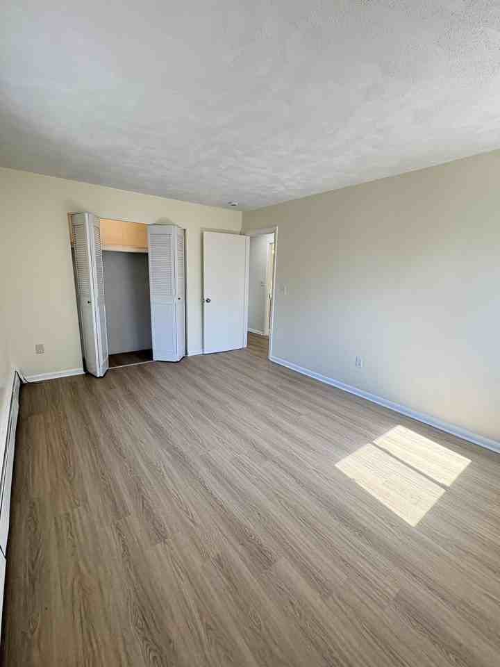 83 Central Avenue #8 - Photo 5 of 9