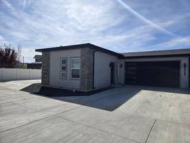 1055 Cheney Dr W - Photo 1 of 1