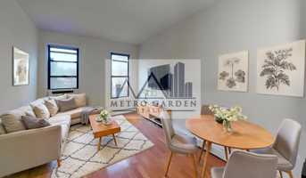 featured image of 71-75 Yellowstone Boulevard #2R