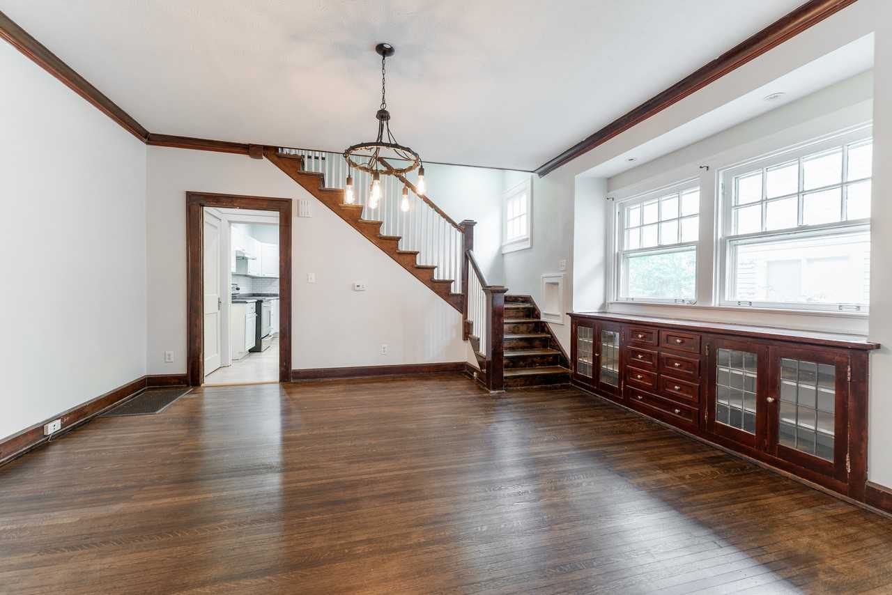 4048 Carrollton Avenue - Photo 4 of 22