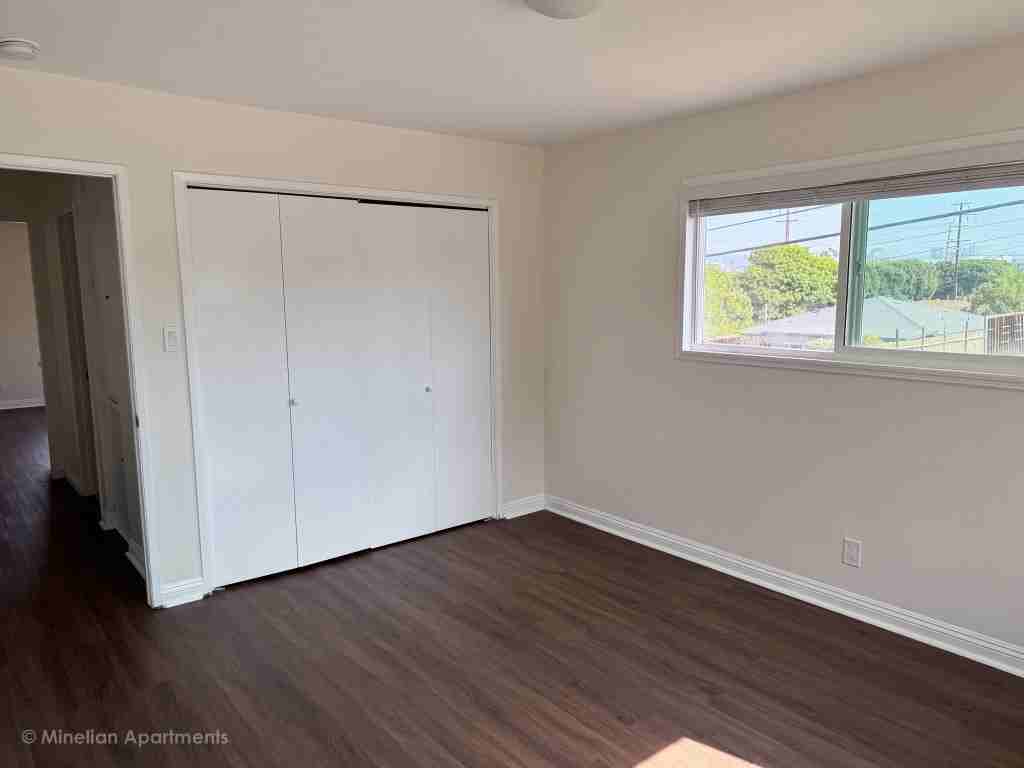 1813 12th St #G - Photo 3 of 12