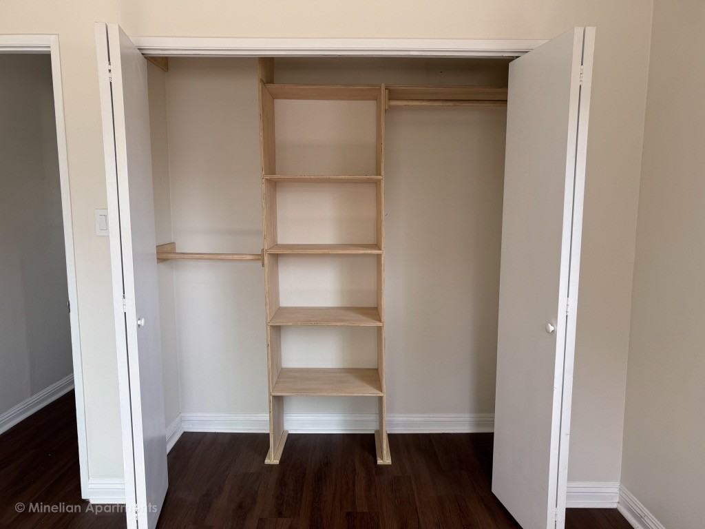 1813 12th St #G - Photo 4 of 12