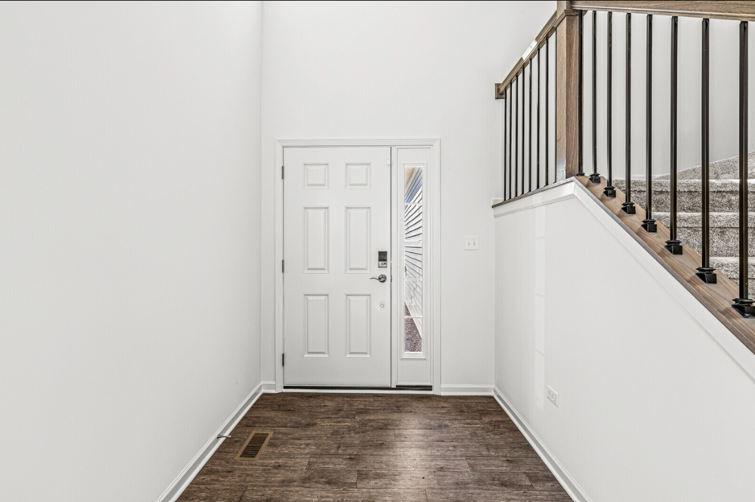 1892 E 110th Ln - Photo 3 of 29