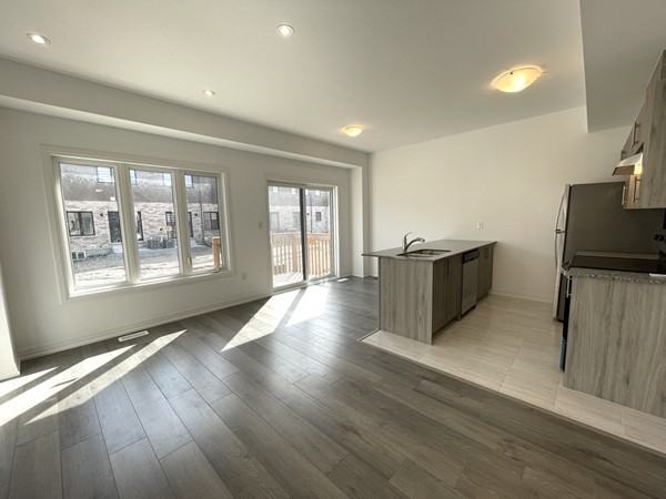 141 Turnberry Lane - Photo 7 of 40