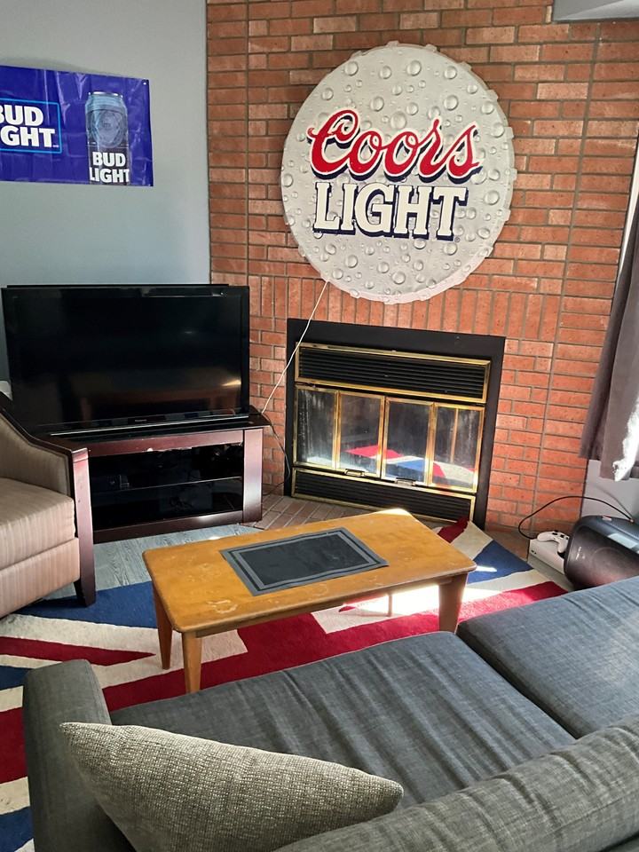 19-302 College Avenue - Photo 3 of 17