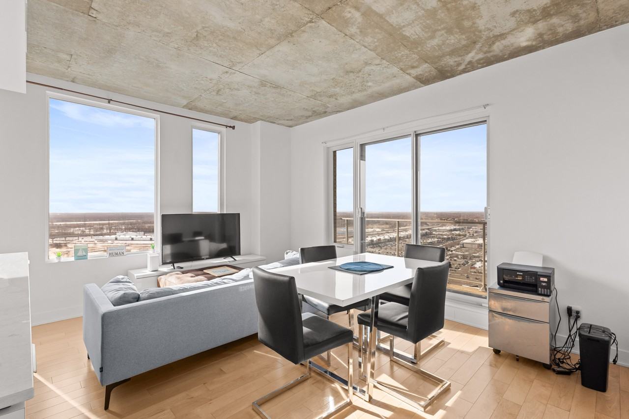 60 eclipse - Photo 4 of 17