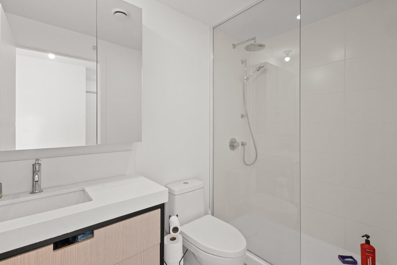 60 eclipse - Photo 7 of 17