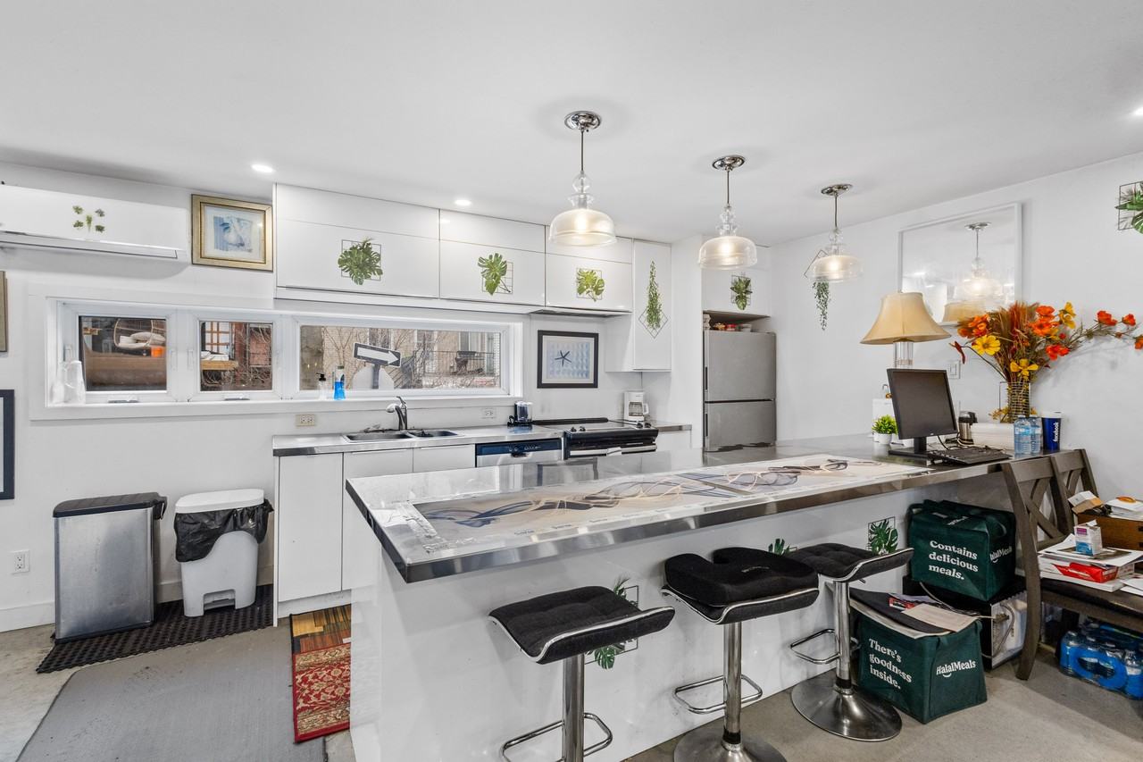 2379 Olivier-Robert - Photo 5 of 13