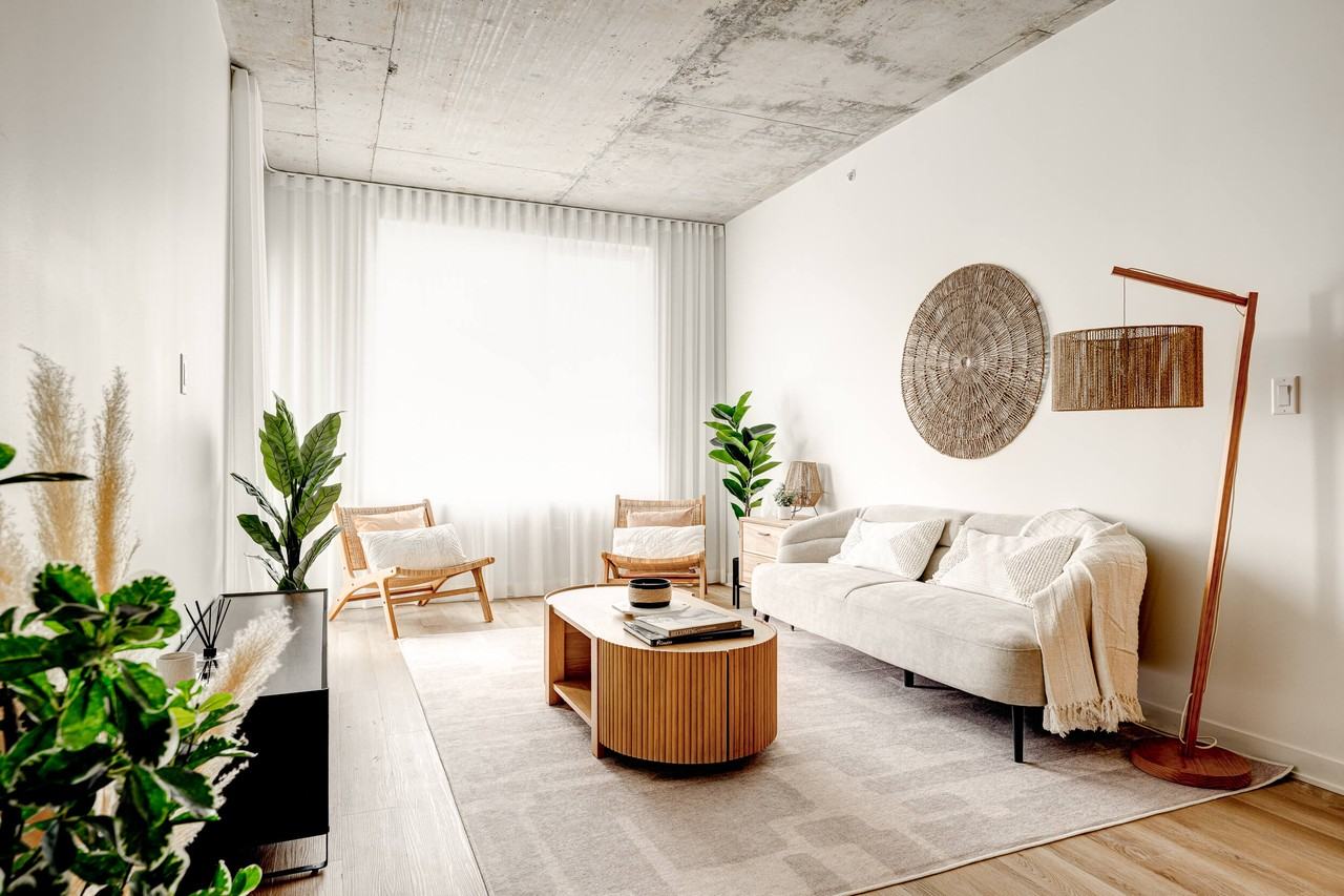 KALM - Photo 3 of 11