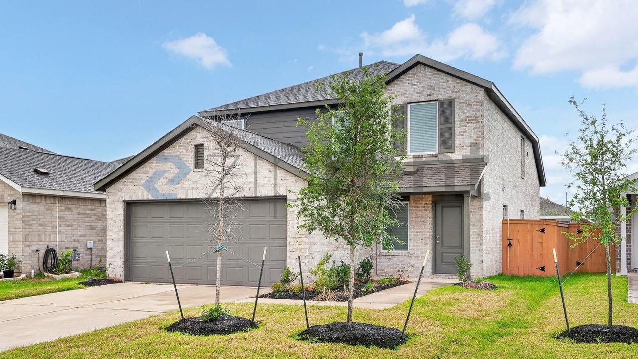 3045 Fantasy Terrace Dr - Photo 3 of 20