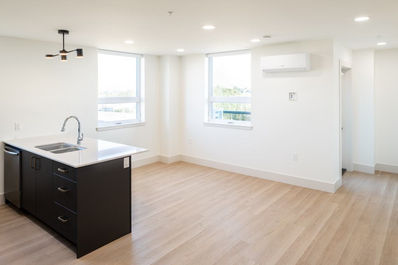 9 Irving Avenue - Photo 2 of 11