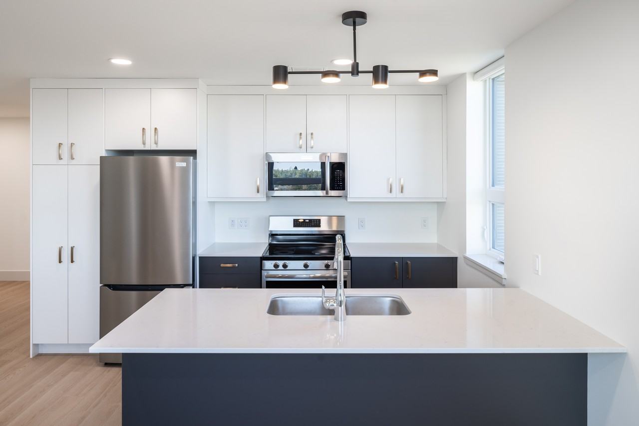 9 Irving Avenue - Photo 4 of 11