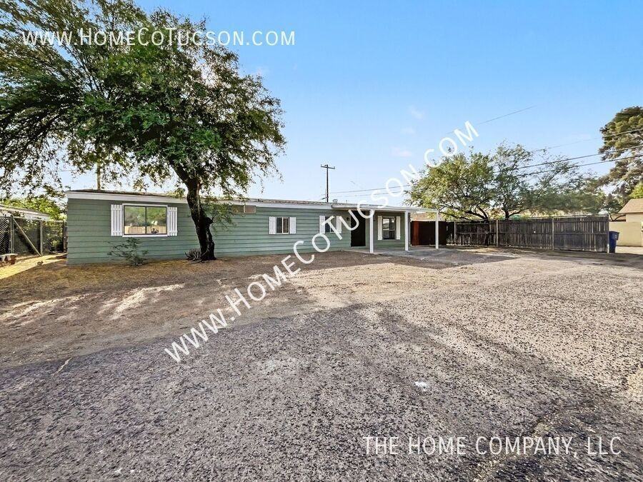 2548 E Glenn St - Photo 2 of 33