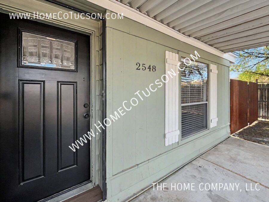 2548 E Glenn St - Photo 5 of 33