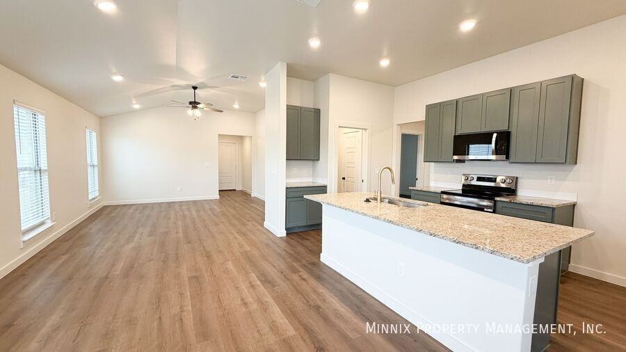 2151 Langford Ave - Photo 6 of 25