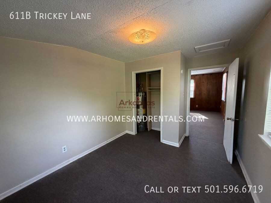 611B W Trickey Ln - Photo 7 of 11