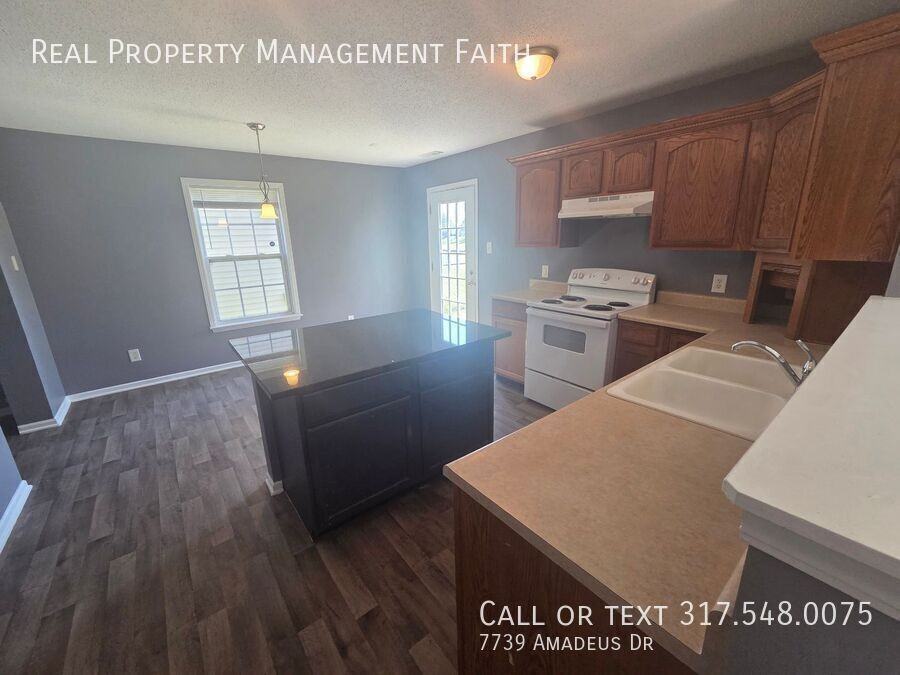 7739 Amadeus Dr - Photo 5 of 26