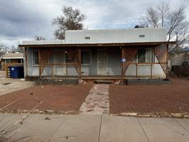 featured image of 408 Cornell Dr Se #A