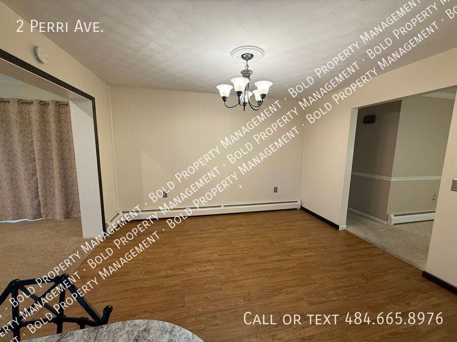 2 Perri Ave - Photo 5 of 31