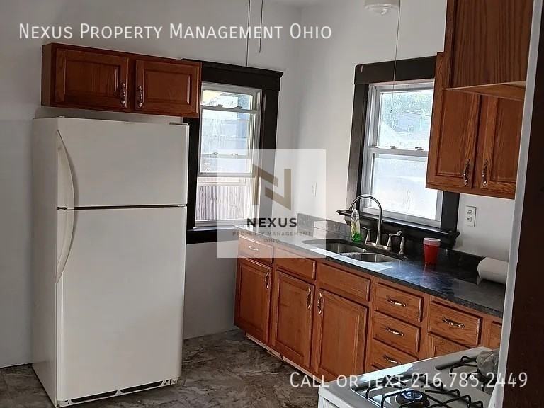 10609 Bernard Ave #1DOWN - Photo 4 of 7