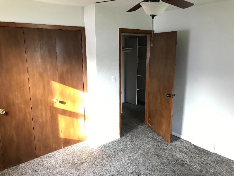 2909 E Claudette Dr - Photo 5 of 13