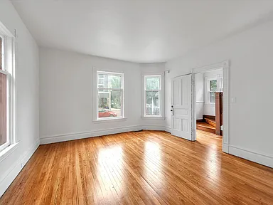 1560 Wealthy St Se #1 - Photo 4 of 15