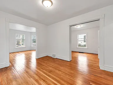 1560 Wealthy St Se #1 - Photo 6 of 15