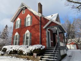 featured image of 1060 Park Ave