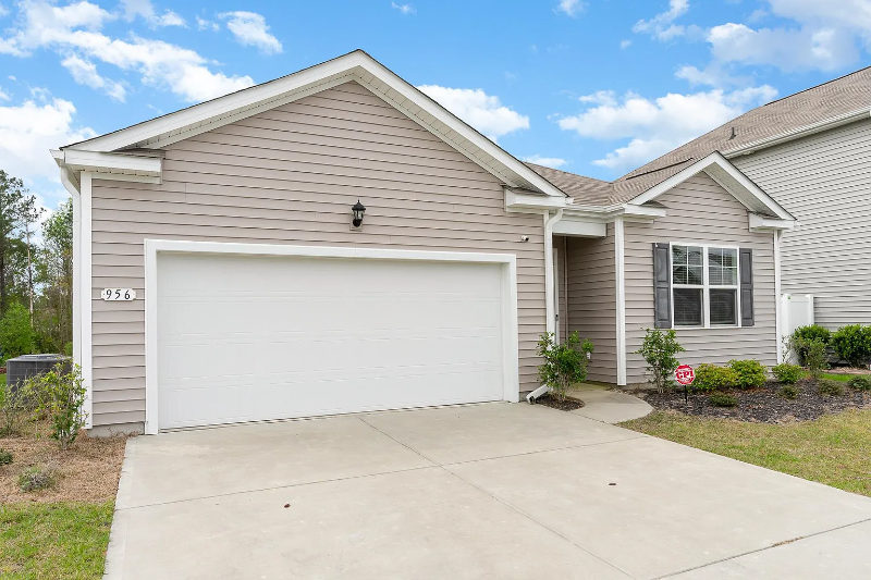 956 Laurens Mill Dr - Photo 2 of 21