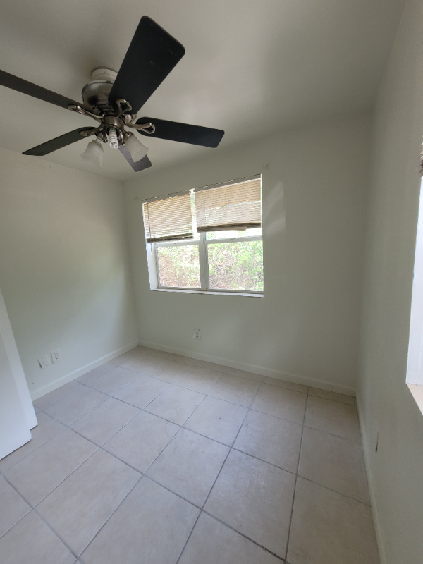 1748 Wipperman Ave Ne #B - Photo 7 of 7