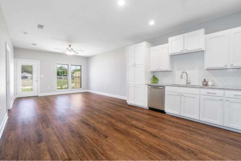 33260 Louis Ave #11D - Photo 3 of 14