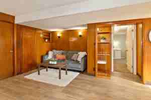 featured image of 1613 Scott Pl