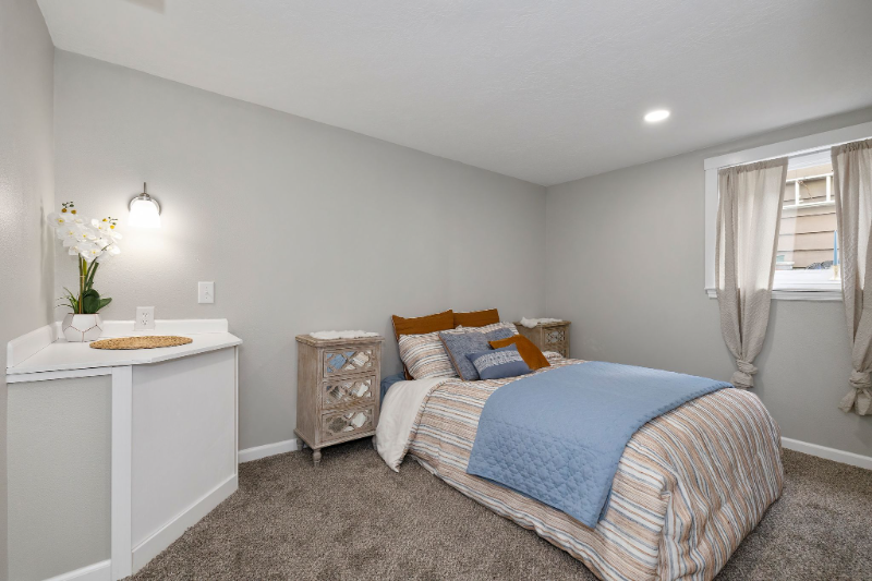 1613 Scott Pl - Photo 7 of 10