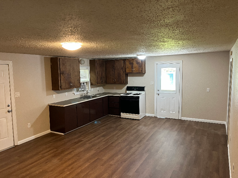 309 Desire St - Photo 5 of 12