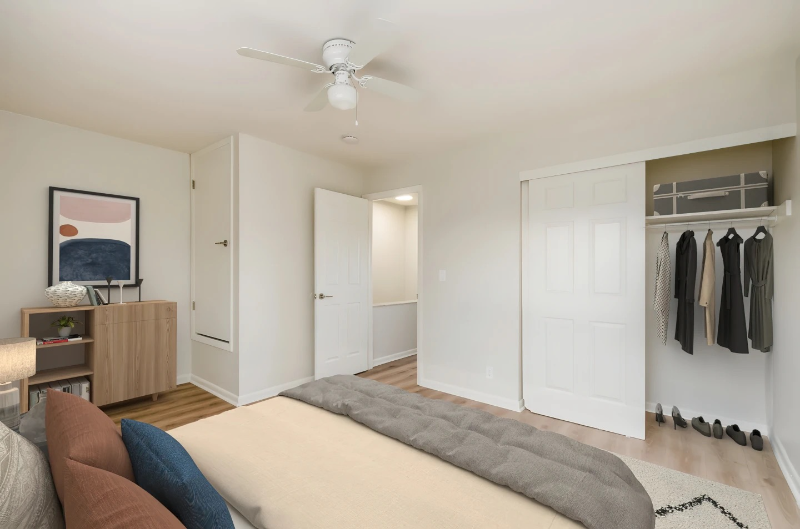 5621 Ironwood Ct #2-1BS - Photo 3 of 9