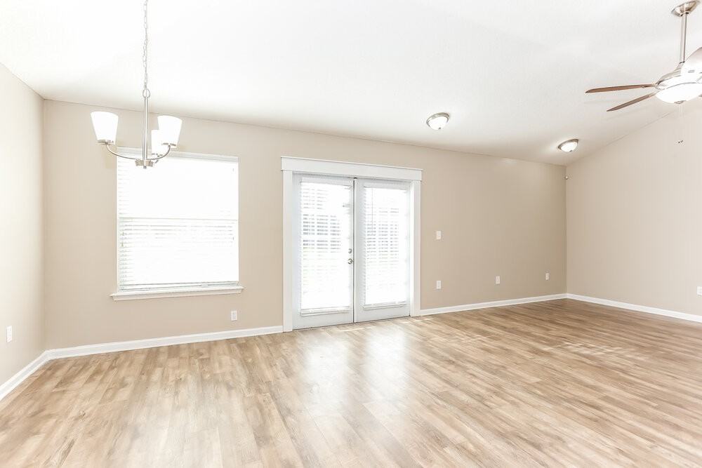 2836 Cross Creek Dr - Photo 6 of 16