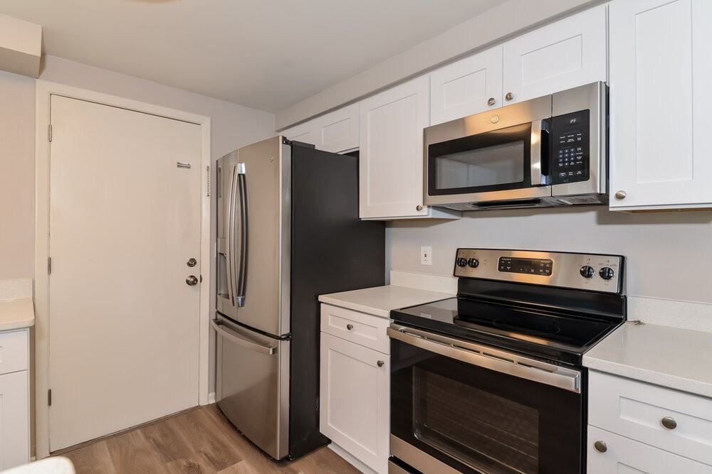 904 Briarcliff Dr - Photo 7 of 15