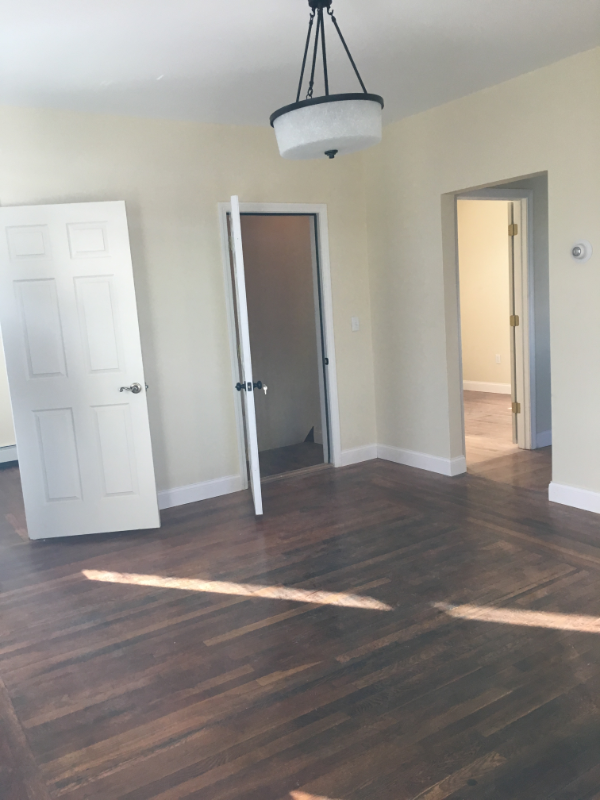 46 Maple St #B - Photo 3 of 4