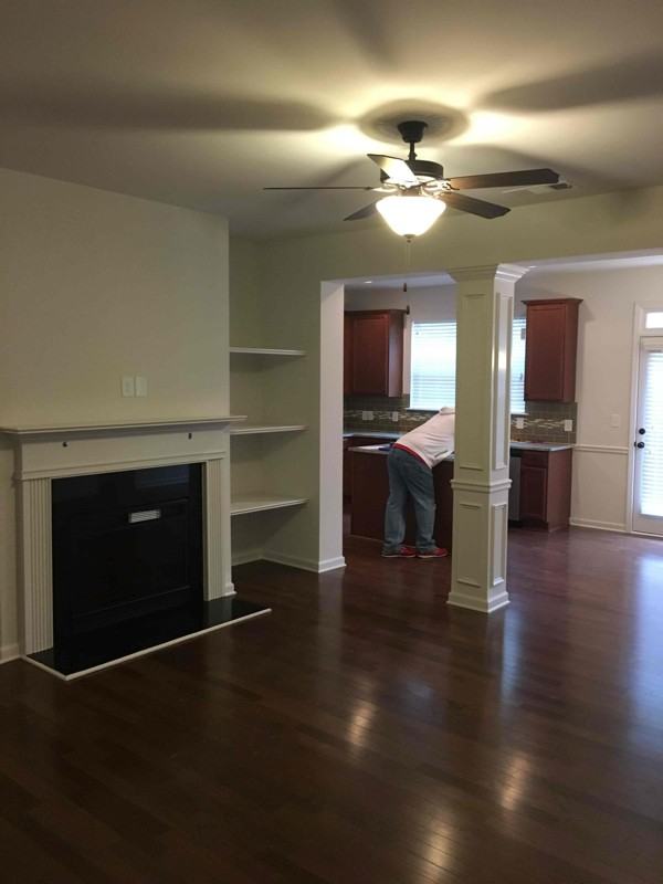 3085 Clear View Dr - Photo 4 of 16