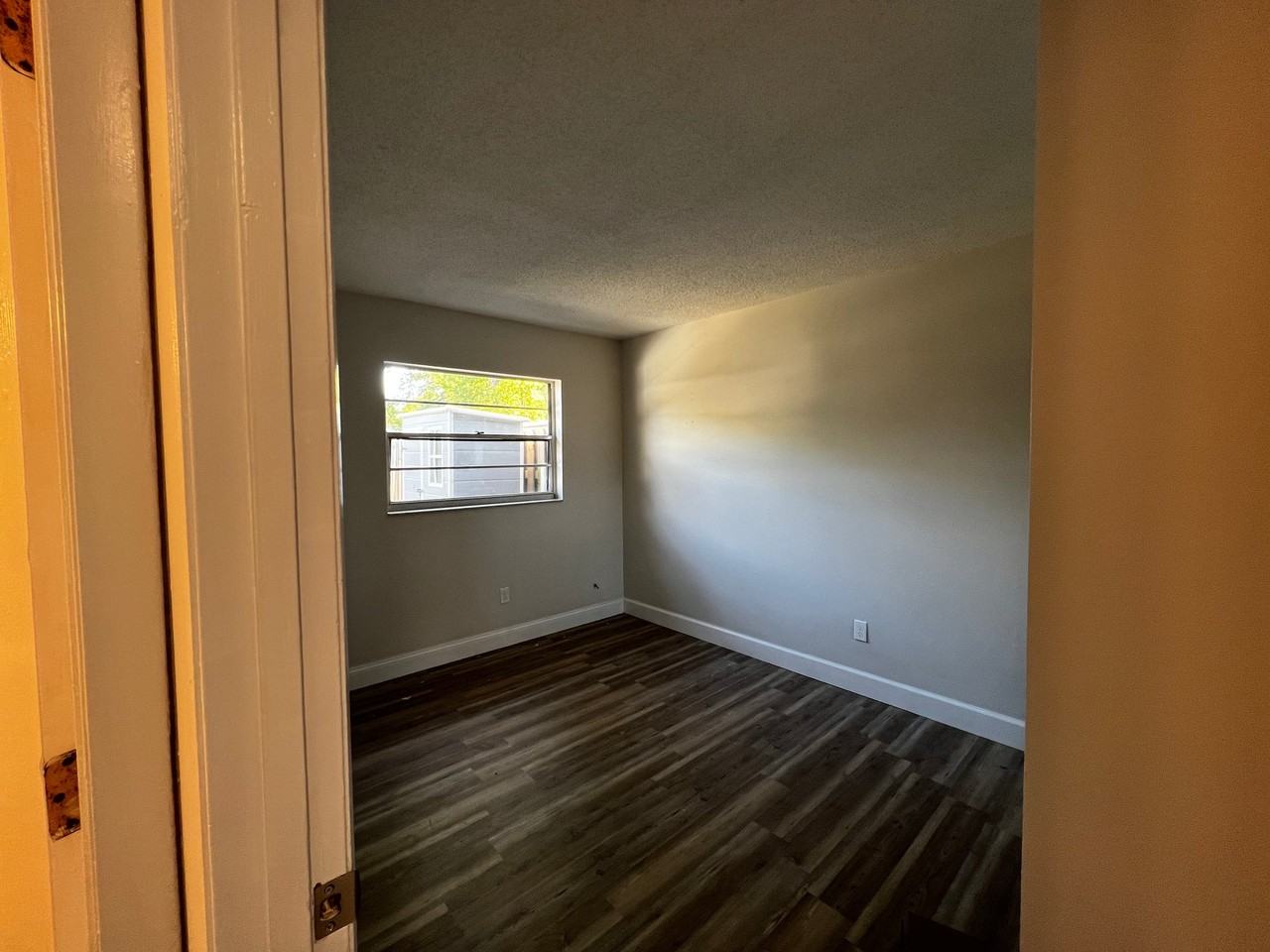 467 Connecticut Ave #A - Photo 7 of 13